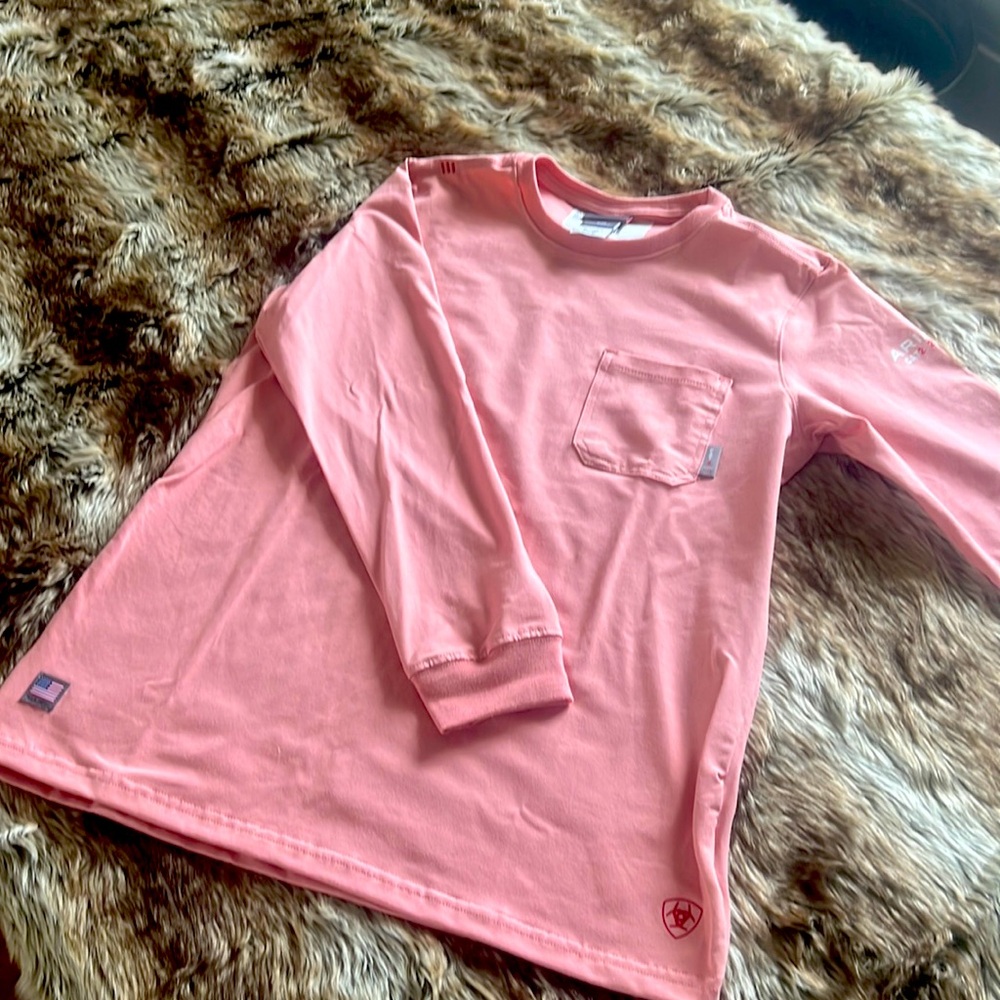 NWT Ariat pink long sleeve shirt